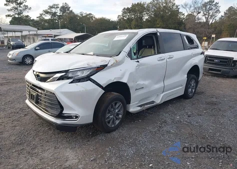 2022 Toyota Sienna z USA, uszkodzony, nr VIN 5T0RYKEC8NS132922